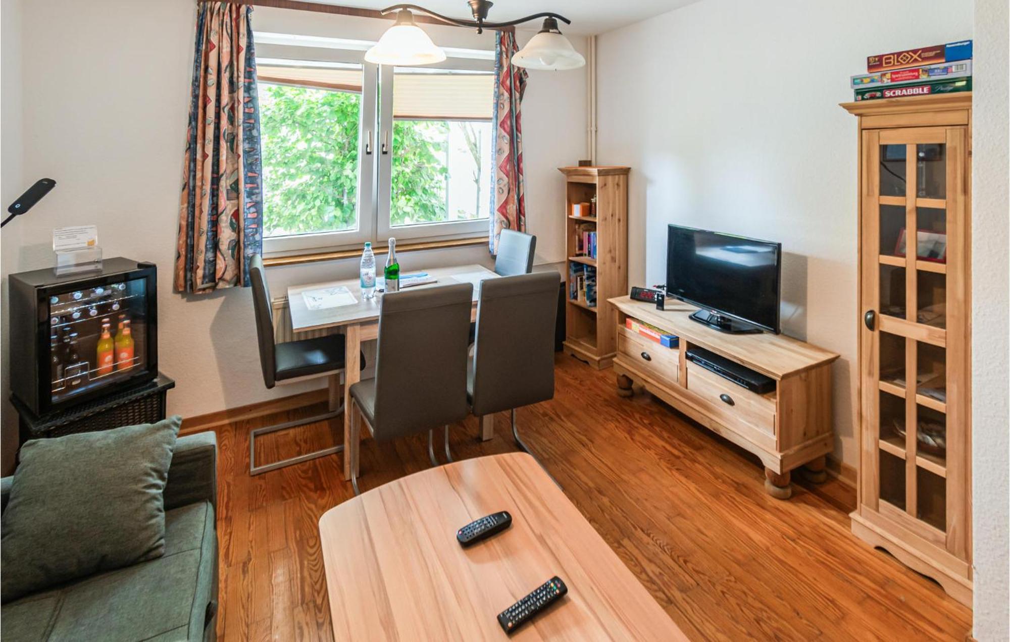 1 Bedroom Nice Apartment In Helgoland Heligoland Esterno foto